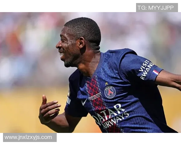 法国7号足球明星的辉煌历程与传奇瞬间揭秘 法国7号足球明星的辉煌历程与传奇瞬间揭秘